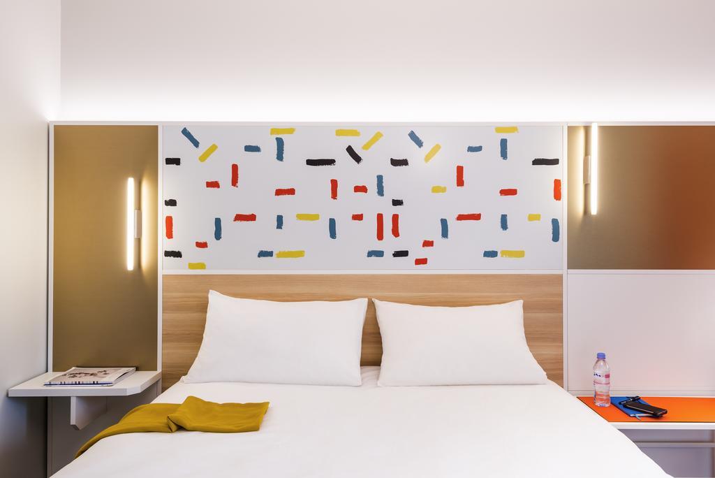 Ibis Styles Guyancourt Versailles Екстериор снимка