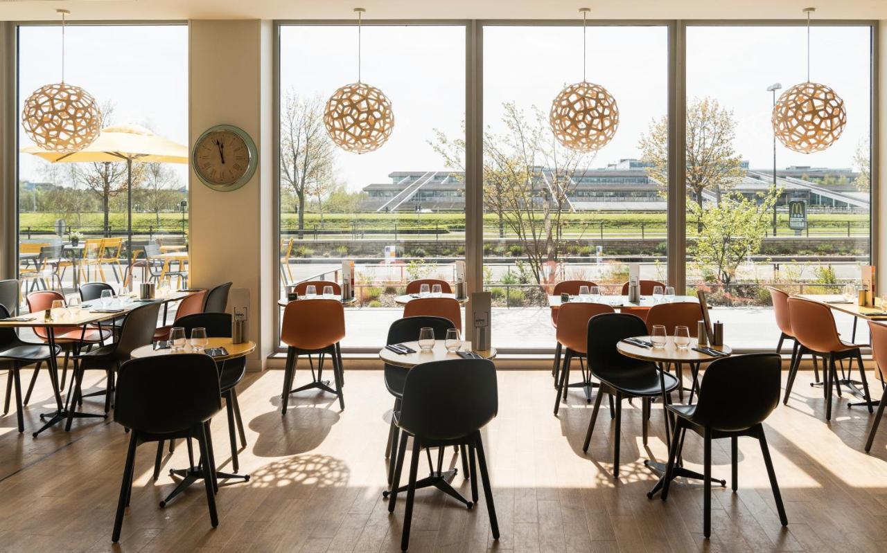 Ibis Styles Guyancourt Versailles Екстериор снимка