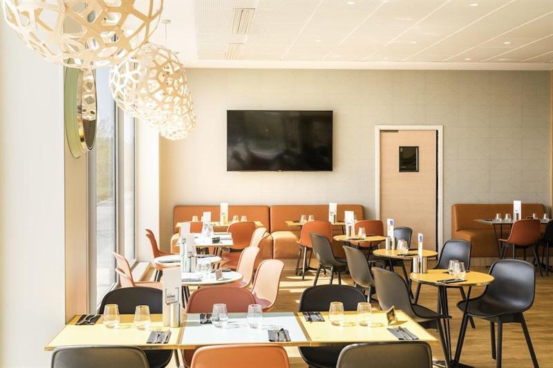 Ibis Styles Guyancourt Versailles Екстериор снимка